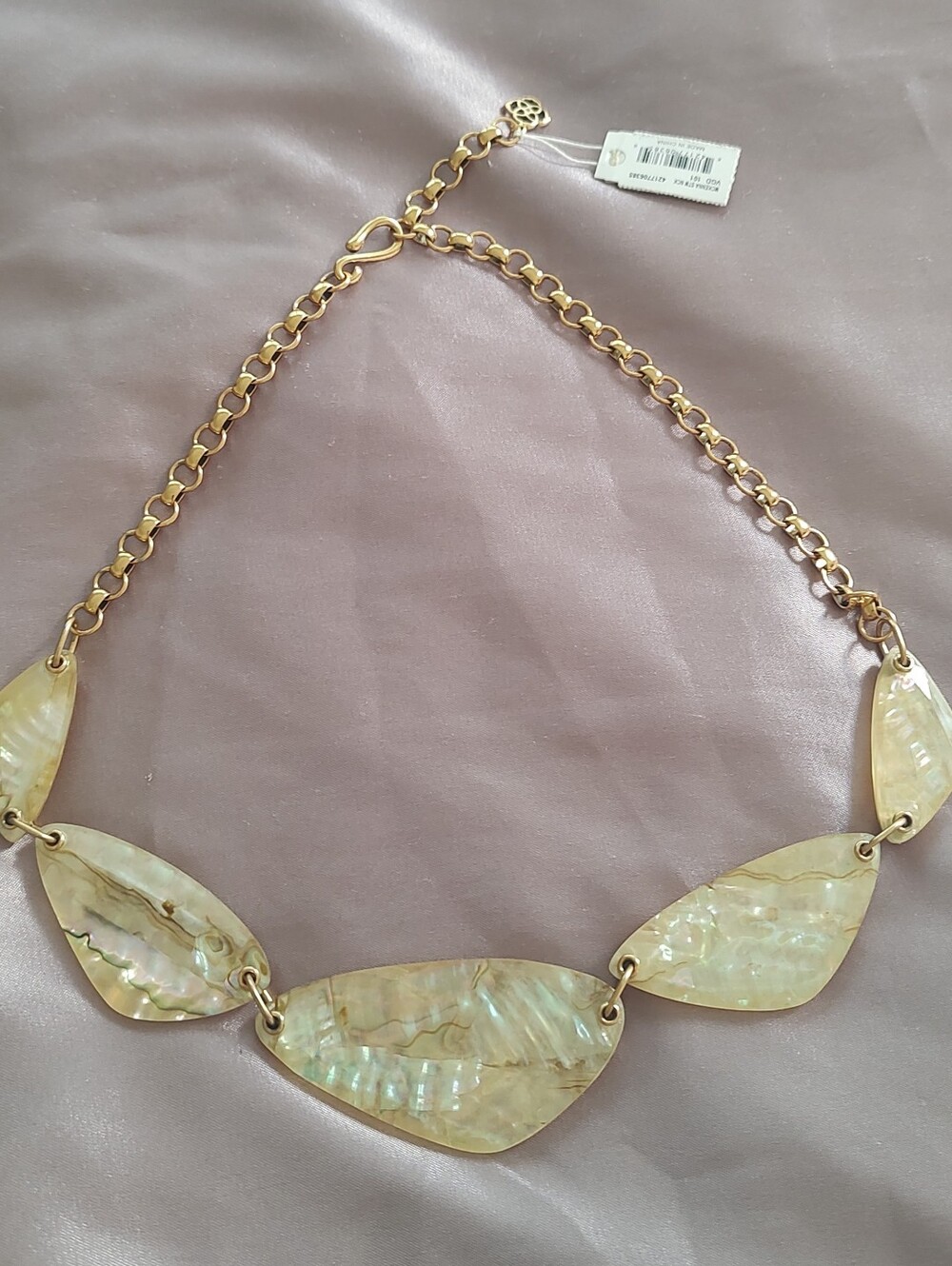 NWT Kendra Scott McKenna Necklace